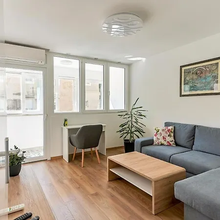 Apartment Kenova - Center